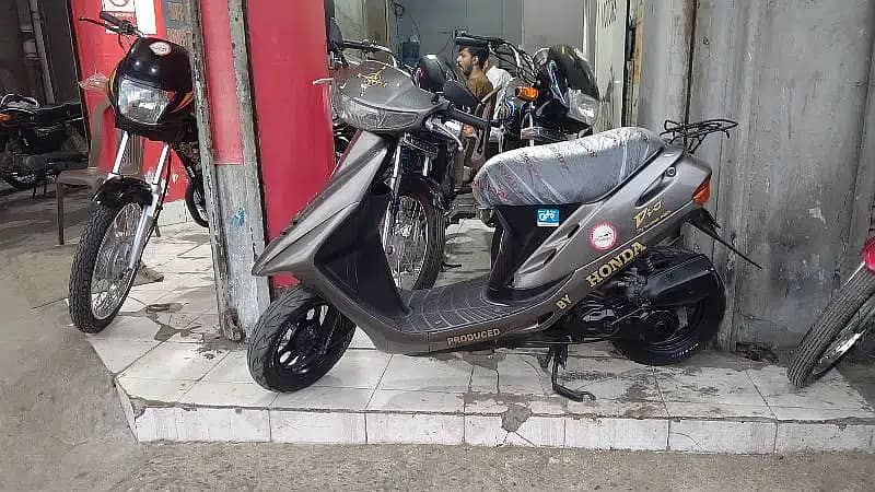 Honda Scooty 49cc On Installment | Japanese Girls Scooty | Ahsan Autos 5