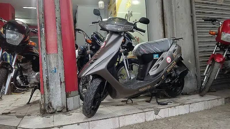 Honda Scooty 49cc On Installment | Japanese Girls Scooty | Ahsan Autos 2