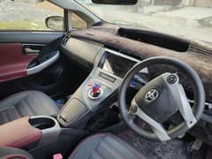 Toyota Prius 2013 S led