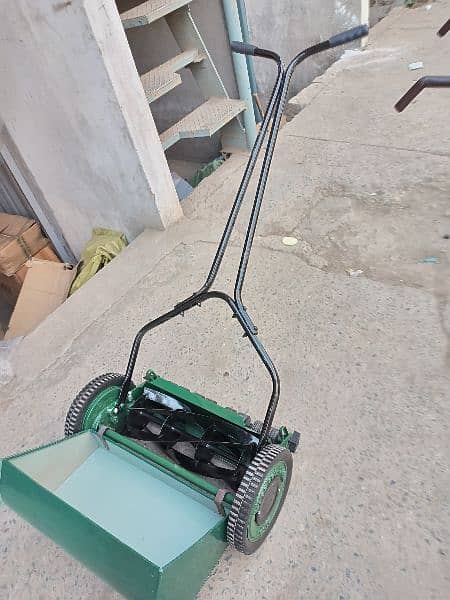 Lawn Mower, Grass Cutter, Grass Cutting Machine 4