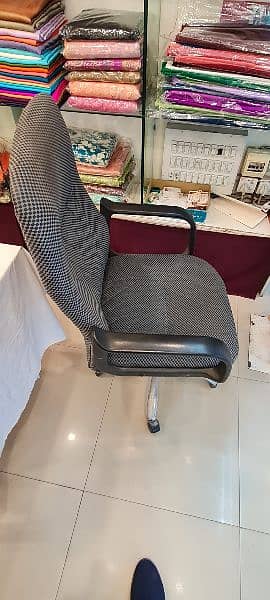 Office Chair for sale in Islamabad 1