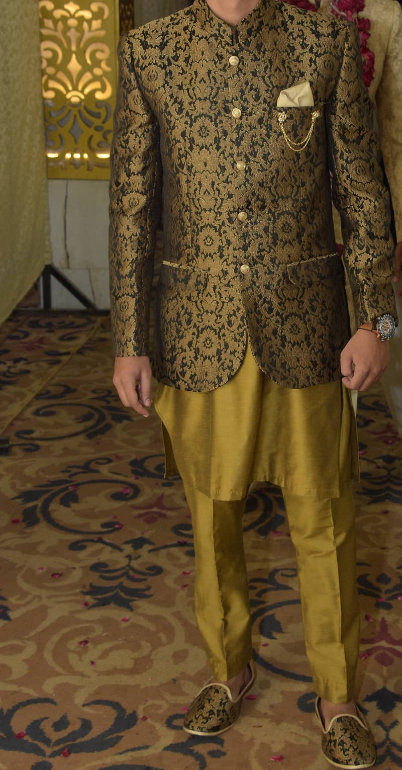 Medium Prince Coat and Khussa Wedding Suit. Like New (Negotiable) 3