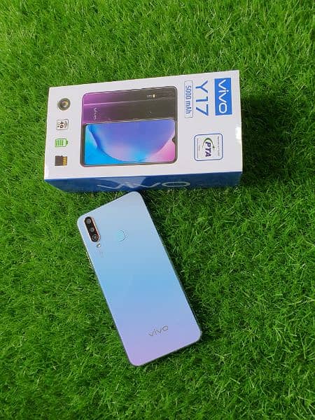 Oppo F11 8/256Gb, Vivo Y17 8Gb 256Gb Dual sim ( 5000 Mah batter) 10/10 4