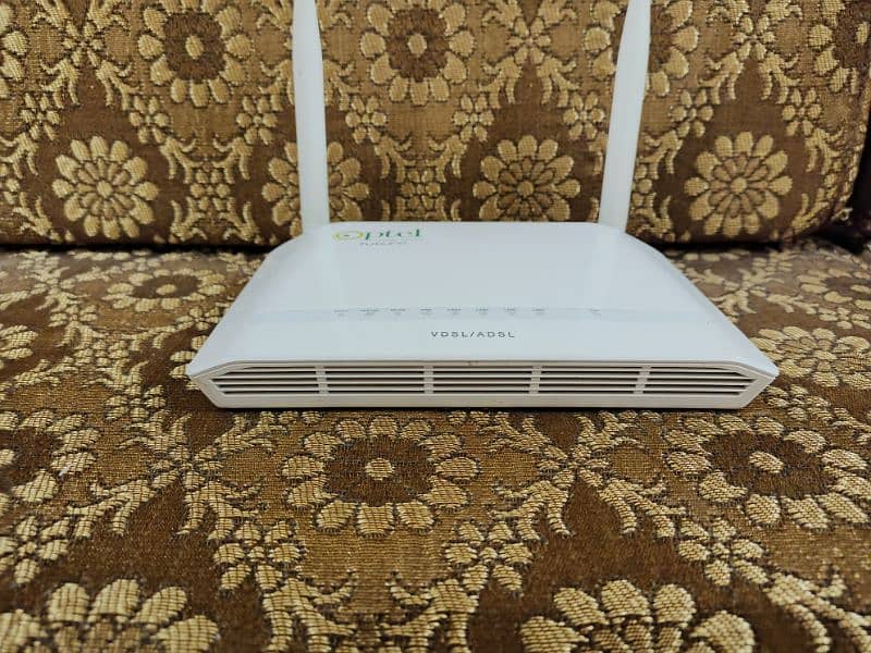 PTCL D-Link G225 Home Router 4