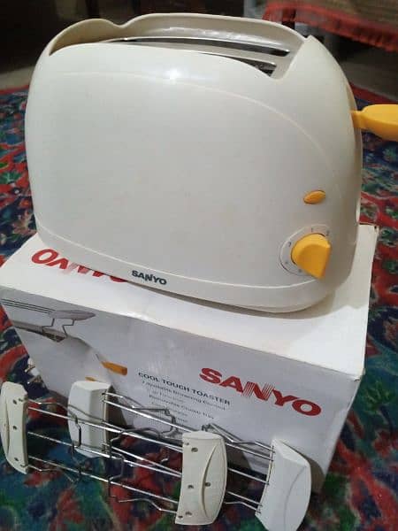 *Sanyo toaster* 2