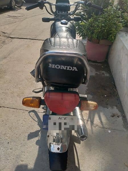 Honda 70cc  2014  Islamabad no 4