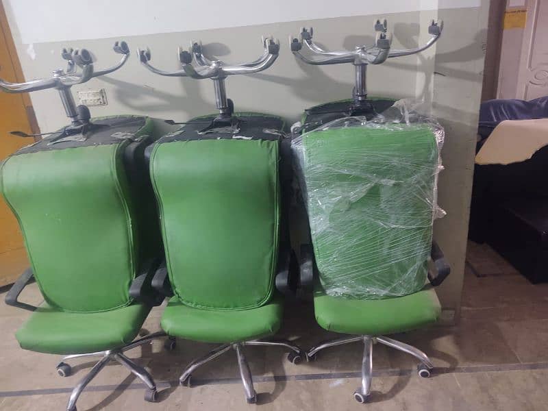 office chair / revolving chair / executive chair / imported chair 8