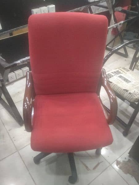 office chair / revolving chair / executive chair / imported chair 11