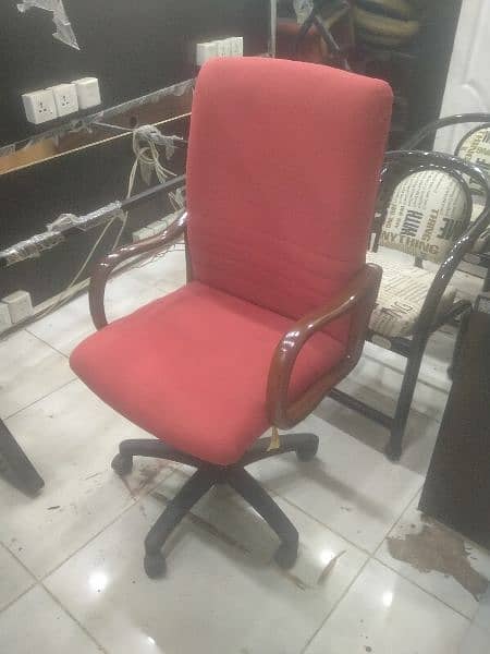 office chair / revolving chair / executive chair / imported chair 12