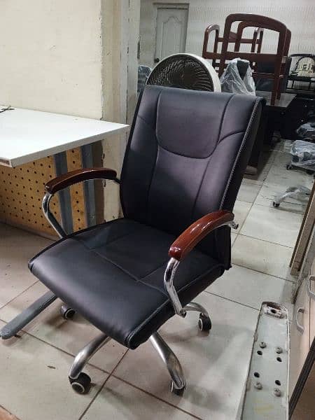 office chair / revolving chair / executive chair / imported chair 15