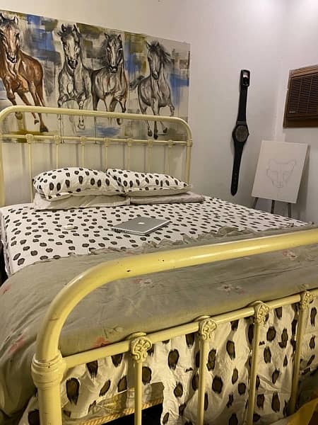 King Size Iron Bed with Spring Metress and Wooden Table Set 2