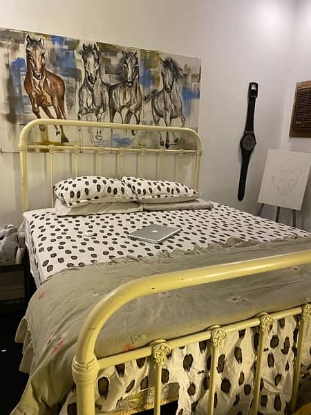 King Size Iron Bed with Spring Metress and Wooden Table Set 7
