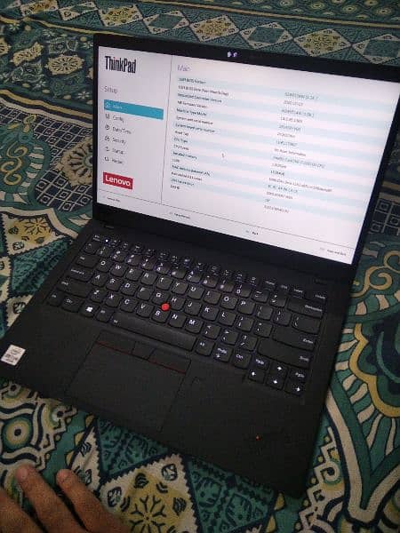 Lenovo X1 carbon corei7 10thgen 16gbram 1tbnvme ssd 4k screen veryslim 3
