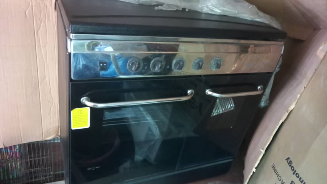 Cooking range with fry box in negotiable and reasonable price 0