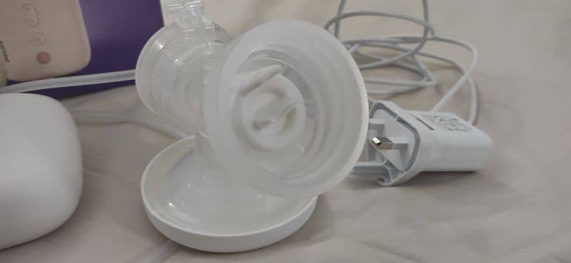 Phillips Avent Electric Breast Pump SCF395/31 3