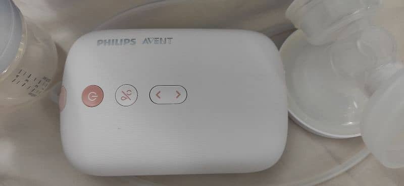 Phillips Avent Electric Breast Pump SCF395/31 4