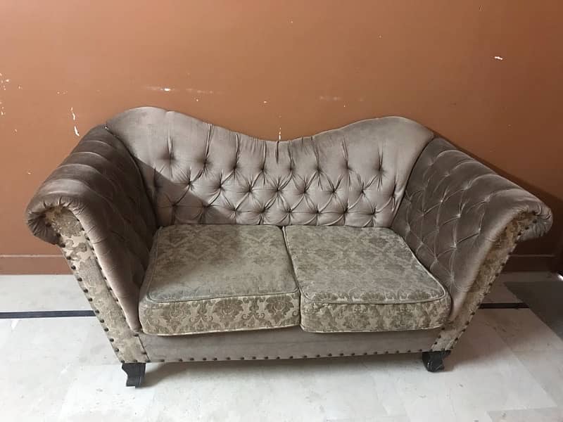 7 seater king sofa set in good condition 0