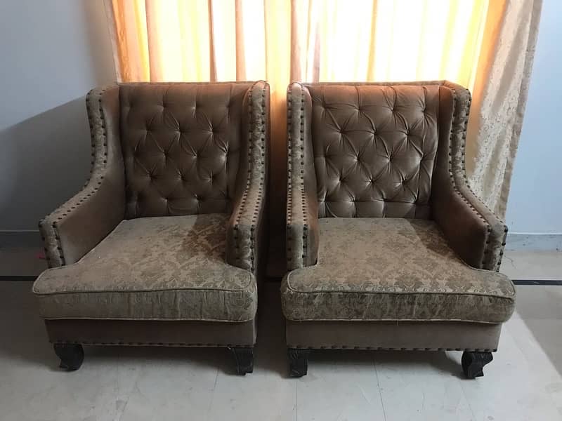 7 seater king sofa set in good condition 1