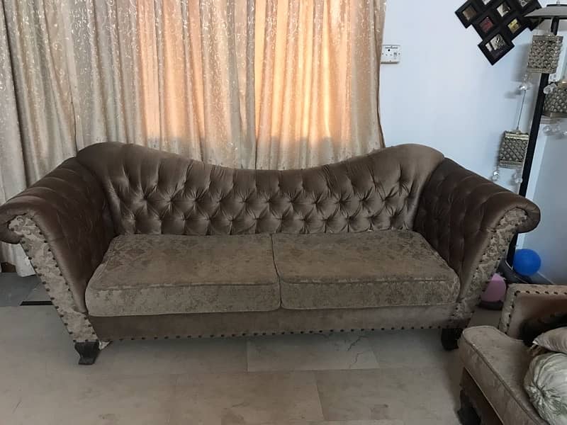 7 seater king sofa set in good condition 2