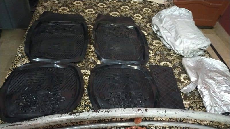 Alto car set covers, desh bord, Paidan set condition new 2