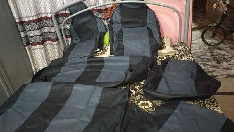 Alto car set covers, desh bord, Paidan set condition new 4