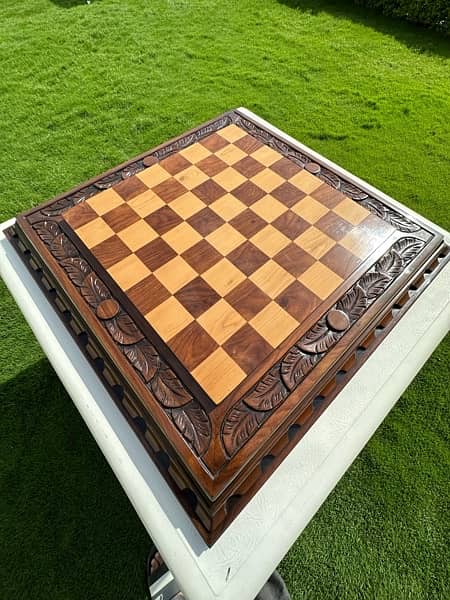 luxury wooden chess 1