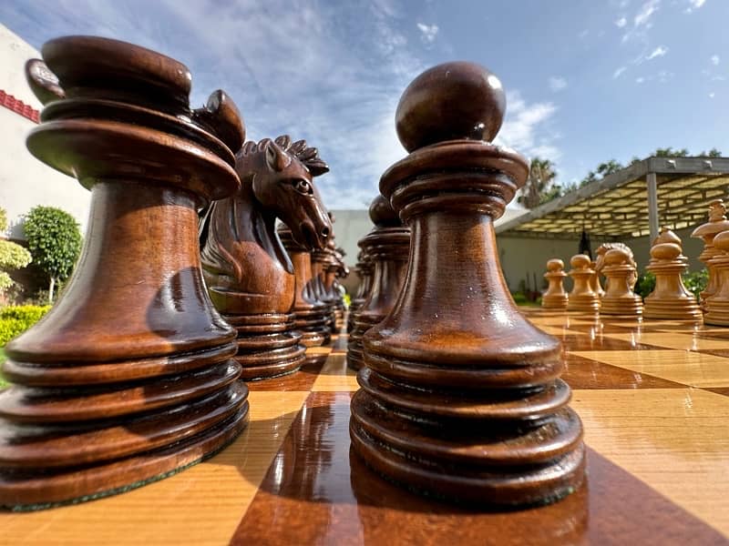 luxury wooden chess 3