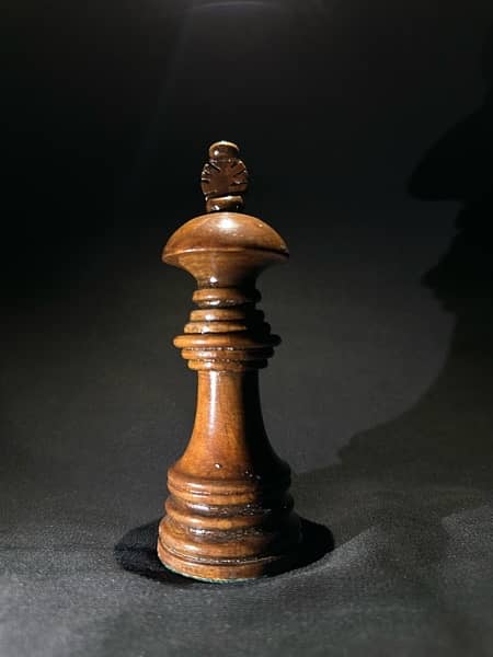 luxury wooden chess 12
