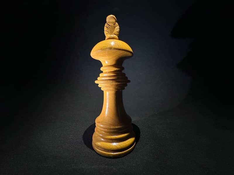 luxury wooden chess 14