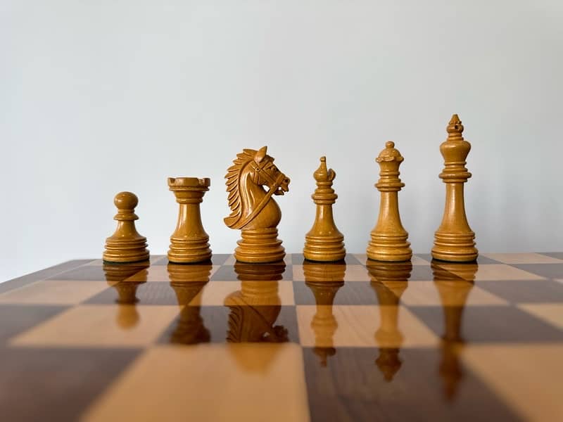 elegant Wooden Chess 14