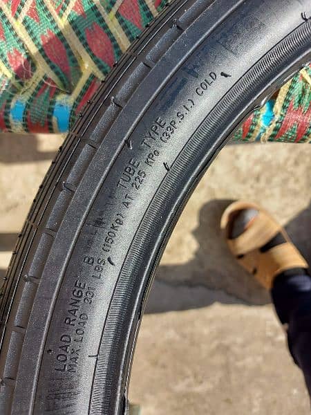 bike tyre (2.50-17) (imported) for sale 3