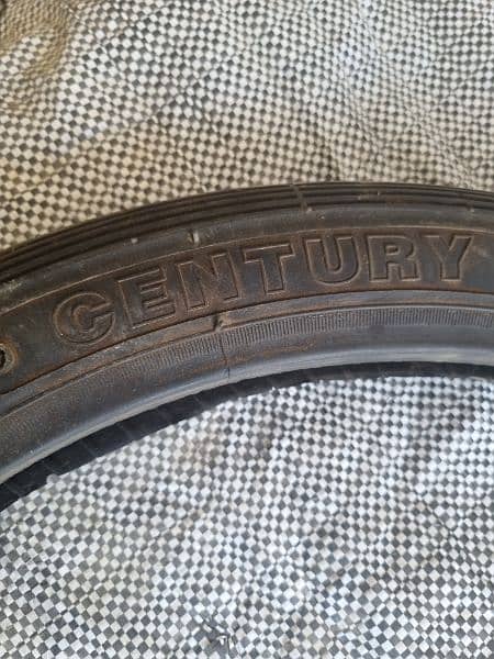 bike tyre (2.50-17) (imported) for sale 5