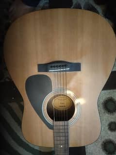 Yamaha Acoustic guitar with 9.5 out of 10 condition for sell 0