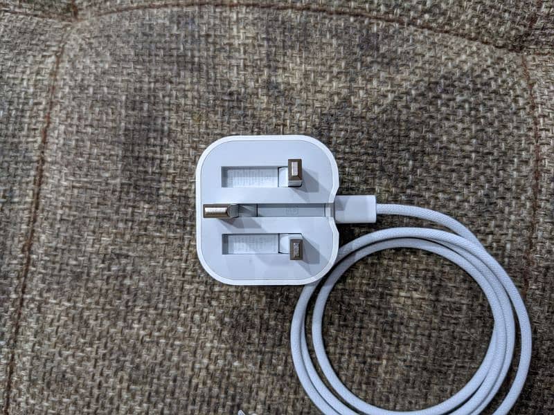 iphone 15 Pro Max Original 20W Charger C to C Original Cable 8