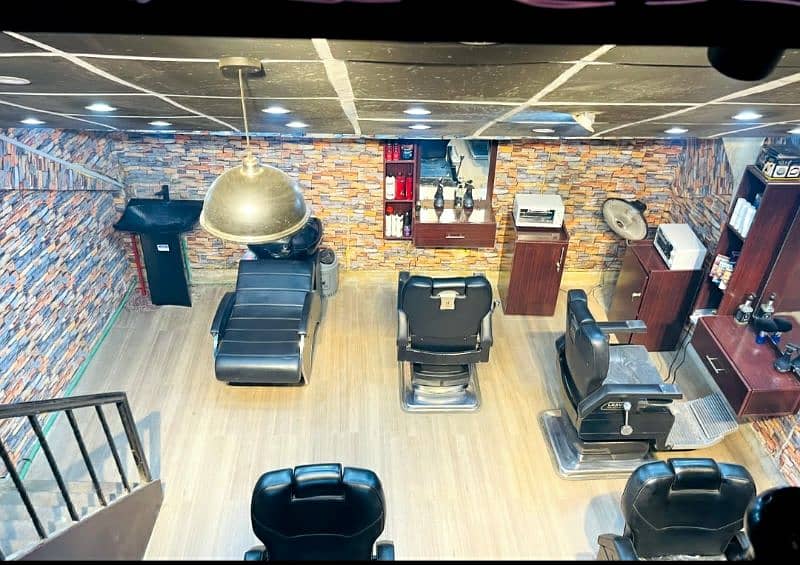 heavy running business for sale "MASTER'S DEN"  HAIR SALON 16