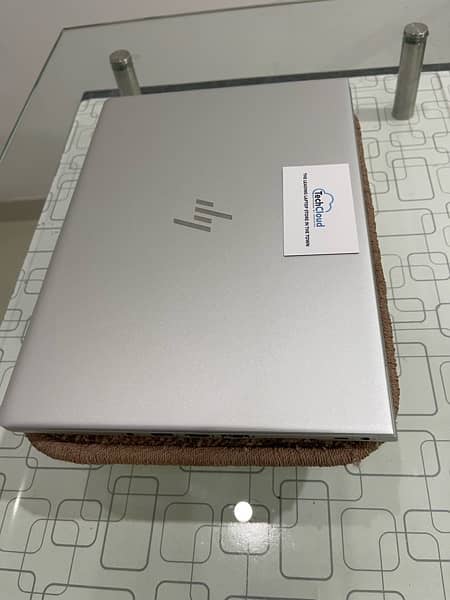HP Elitebook 830 G5 available  8th gen ( read complete add) 2