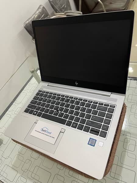 HP Elitebook 840 G6  available  8th gen ( read complete add) 4