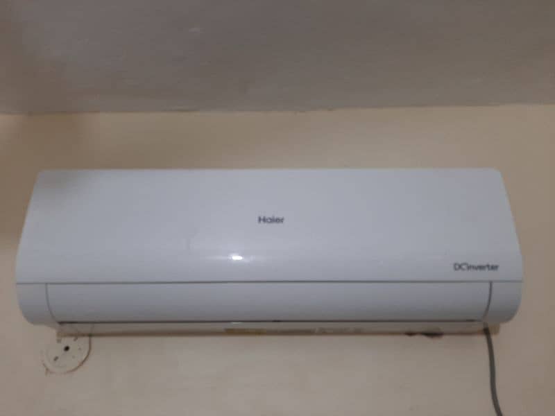 Split 1 Ton DC Inverter very good condition. 0