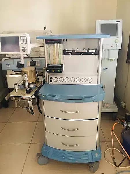 Anesthesia Machine / Medical Furniture & equipment 1