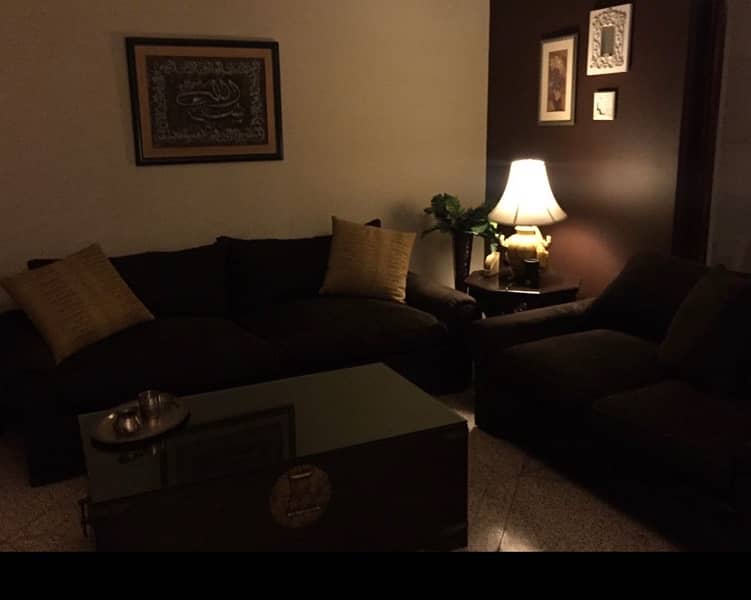 Furniture in Excellent condition for Sale 3