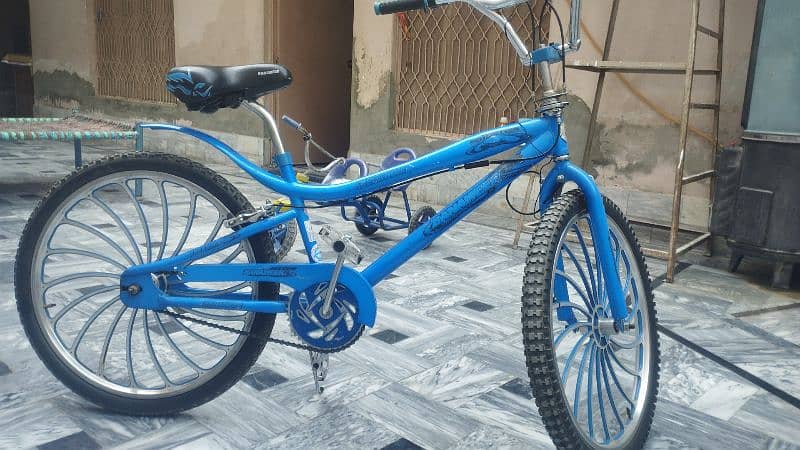 BY CYCLE GOOD CONDITION SUDIA BRAND 2