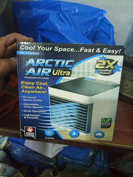 Arctic Mini Air Cooler Conditioning Table Fan PortableWaterAir Student 0