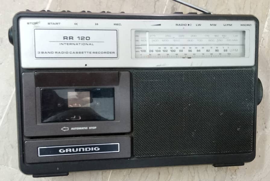 Antique Radio sale GRUNDIG GERMANY 0