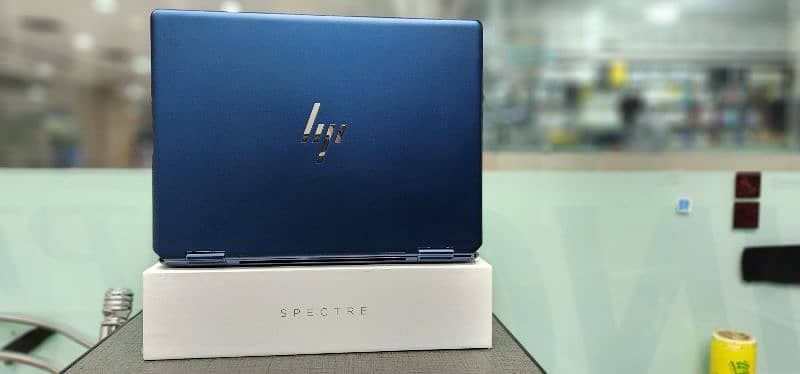 HP Spectre x360 2 in 1 Laptop 14-ef i7 12th generation 16