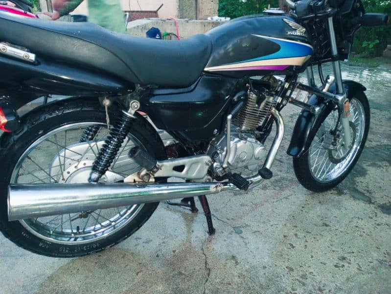 HONDA CG125 DELUX 2006 MODEL FOR SALE 16