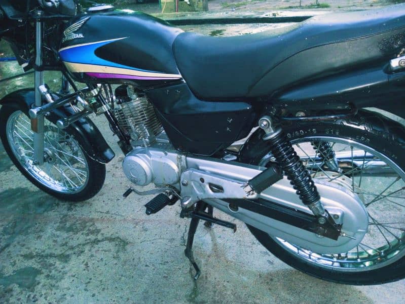 HONDA CG125 DELUX 2006 MODEL FOR SALE 18