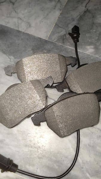 Genuine Front disc brake pads for Audi A4-01 to A6 97 2012-2020Models 1