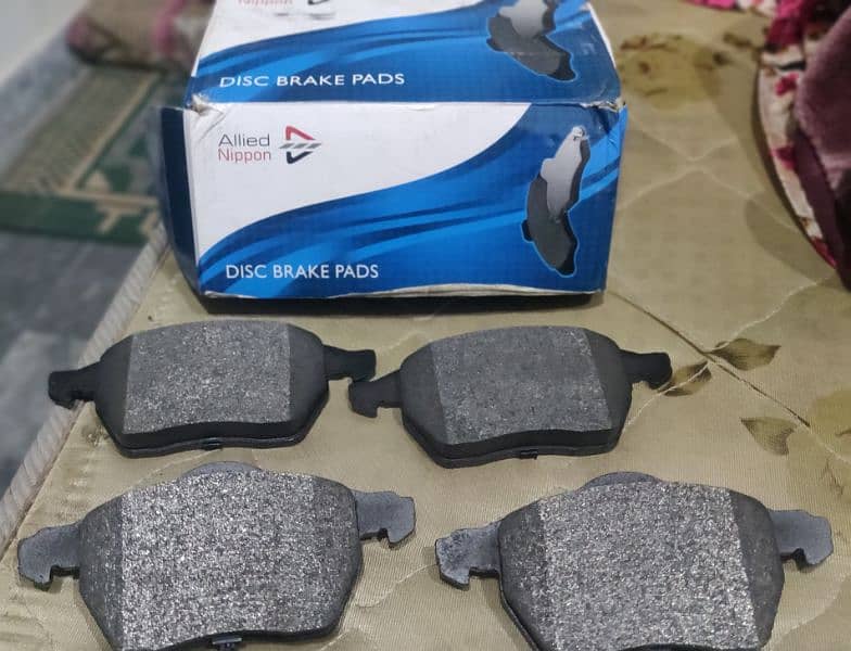 Genuine Front disc brake pads for Audi A4-01 to A6 97 2012-2020Models 4