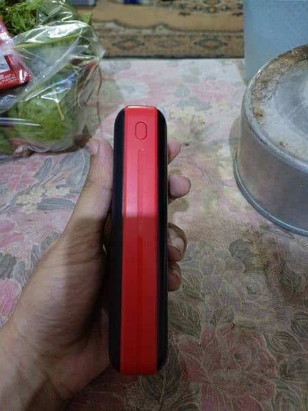 20000 MAH Power Bank in brand new condition with 1 year warranty 5