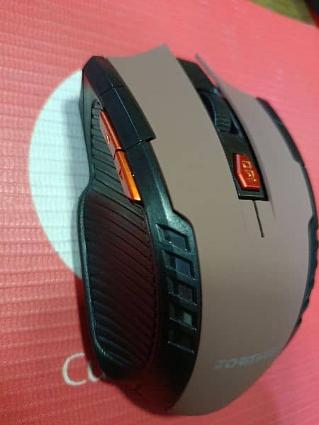 New Branded Wireless & Wired Mouses, RGB DPI 3600/2400/1800/1200 Multi 8